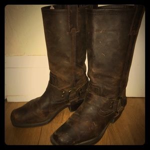 Mossimo (Target) sz 8 Harness boots.
